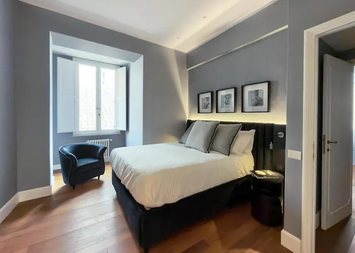 The Condotti Boutique - Luxury Serviced *
